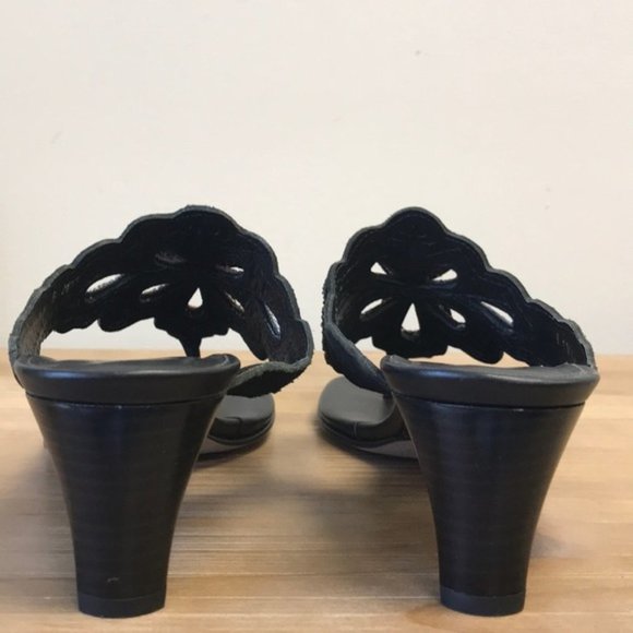 Donald J.Pliner VIAA Metallic Couture Beaded Leather Slippers - Picture 5 of 7